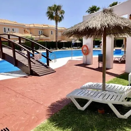 Holiday home House Sleeps 6, Large Pool Walk To Vera